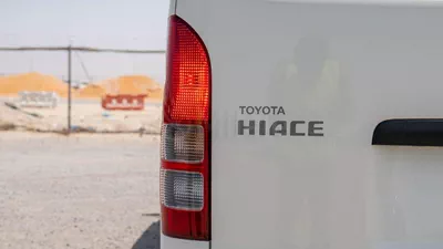 Toyota Hiace DLS - STANDARD ROOF-8