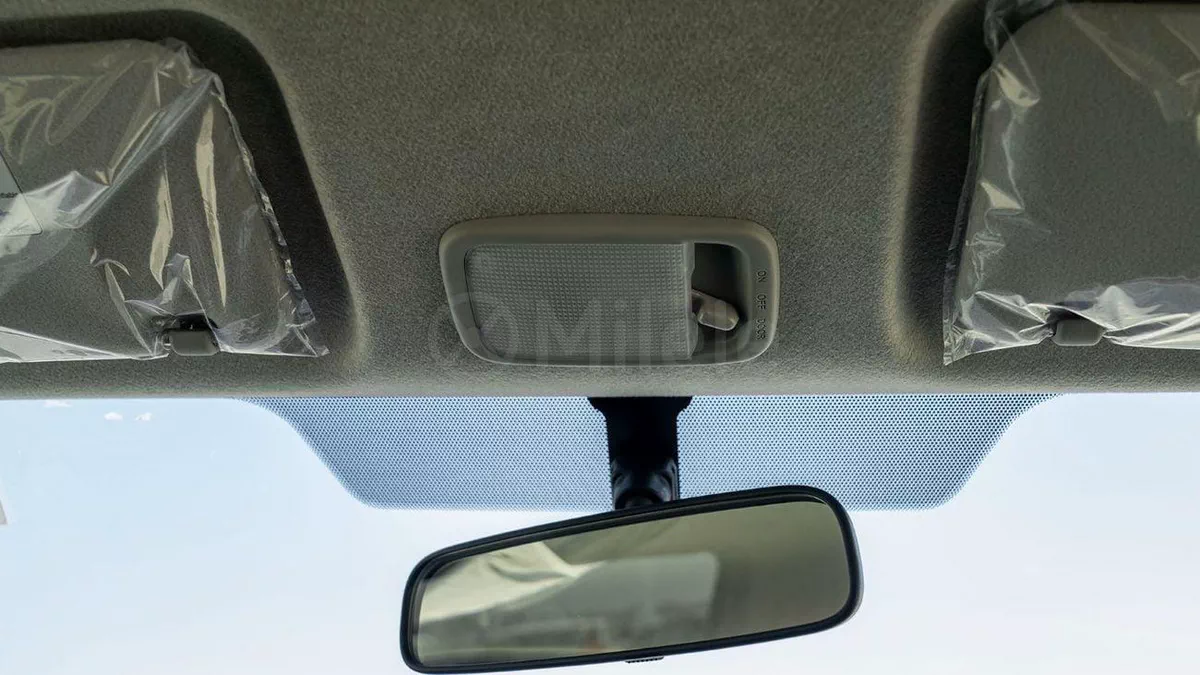 Toyota Hiace DLS - STANDARD ROOF-22-0