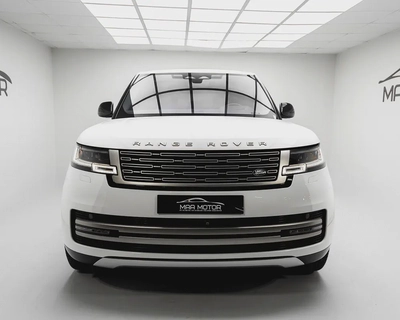 Land Rover Range Rover HSE 2023 | GCC Specs | Pristine Condition-1