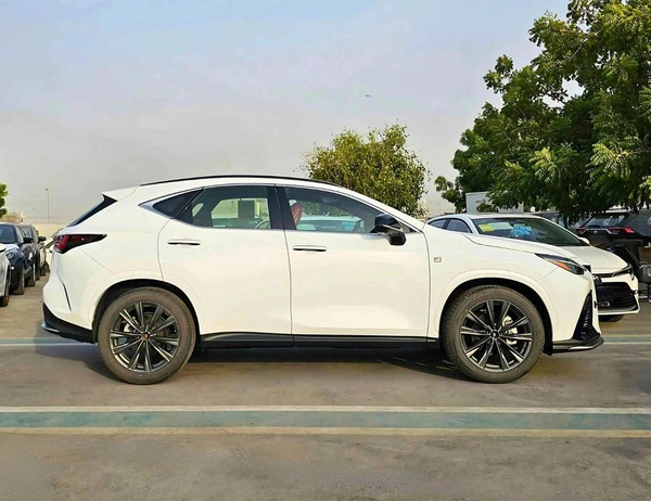 Lexus NX350 F SPORT TURBO CHARGED / PANORAMIC ROOF/ 275 HP ENGINE / 2.4L PETROL AWD (CODE#NXP3F)