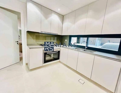 Brand new three bedrooms townhouse for rent in masaar-15