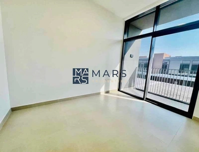Brand new three bedrooms townhouse for rent in masaar-8