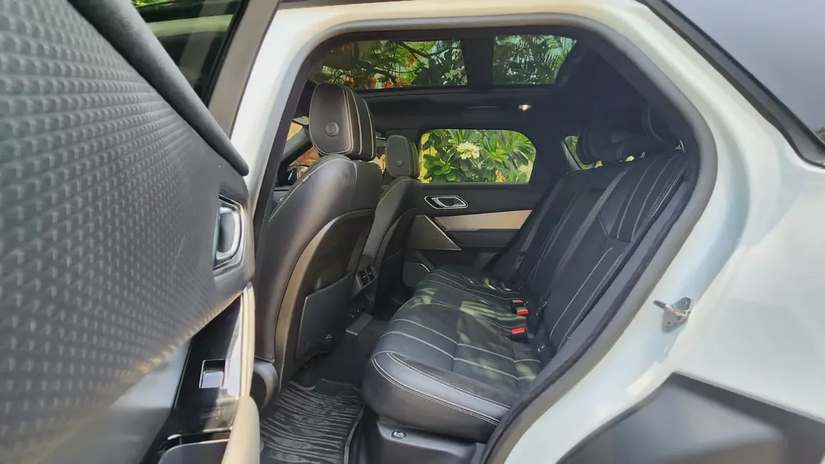 2018 Range Rover Velar P380 SE | Excellent Condition I Bank Finance Available-10-10