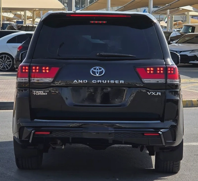 Toyota Land Cruiser VXR V8 4.6L Model 2008 Upgrade 2024-2