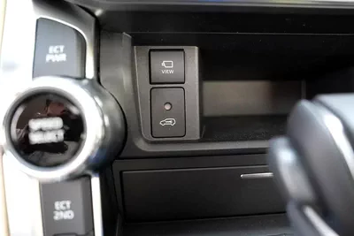 Toyota Land Cruiser VXR Toyota Land Cruiser 4.0 VXR 2026 GCC specs (FOR EXPORT ONLY)-14