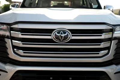 Toyota Land Cruiser VXR Toyota Land Cruiser 4.0 VXR 2026 GCC specs (FOR EXPORT ONLY)-2