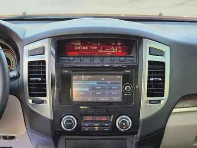Mitsubishi Pajero GLS 2017 GCC Specs-14