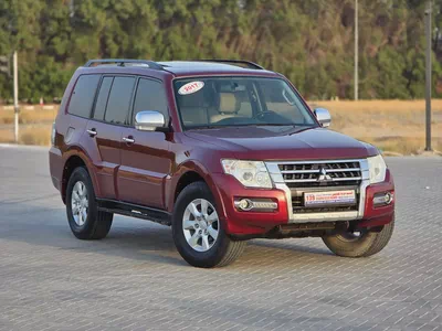 Mitsubishi Pajero GLS 2017 GCC Specs-3