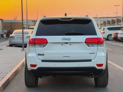 جيب كراند شيروكي V6 مواصفات امريكية بحالة جيدة-6