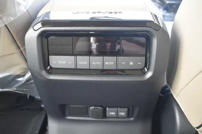 Toyota Prado ADVENTURE-6