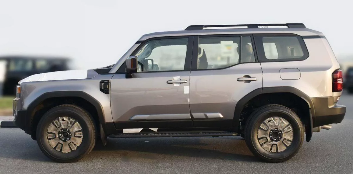 Toyota Prado ADVENTURE-2-0