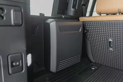 Land Rover Defender | 110 X-Dynamic HSE P400 | GCC Specs | 2026 (Export)-19