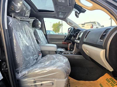 Toyota Sequoia Platinum 2020 USA specs-12