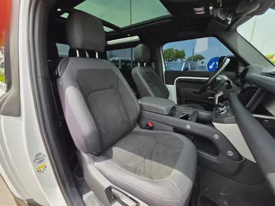 Land Rover Defender 90 2022 - American Specs - GCC-10
