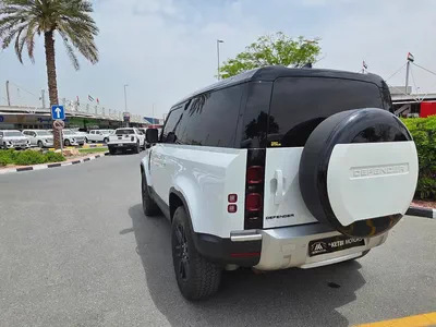 Land Rover Defender 90 2022 - American Specs - GCC-5