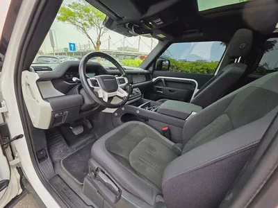 Land Rover Defender 90 2022 - American Specs - GCC-8
