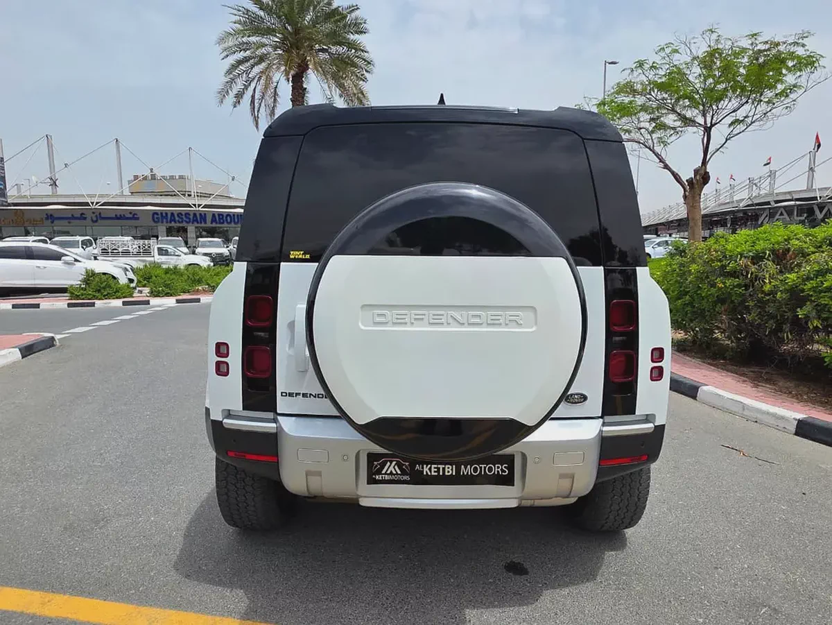Land Rover Defender 90 2022 - American Specs - GCC-3-3