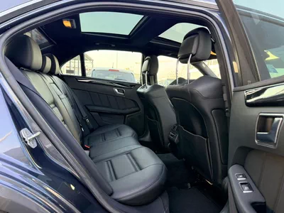 Mercedes Benz E63 AMG STANDARD-11
