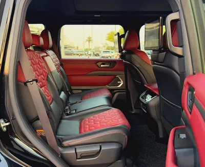 2025 Nissan Patrol LE Platinum, Dealer Warranty, GCC Specifications-11