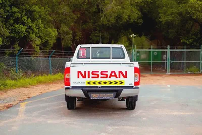 Navara | Double Cabin SE 4X2 | Manual | GCC Specs | Ref#N78437-5