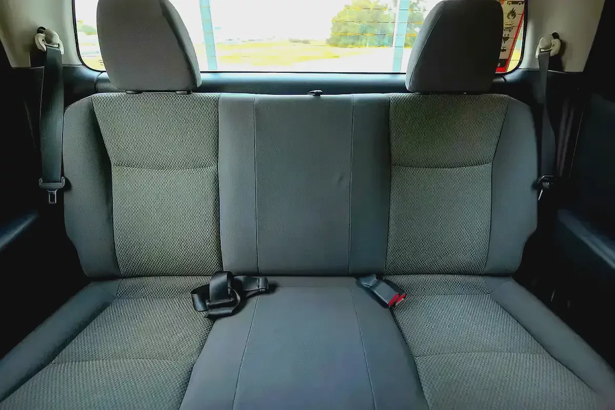 Navara | Double Cabin SE 4X2 | Manual | GCC Specs | Ref#N78437-9-9