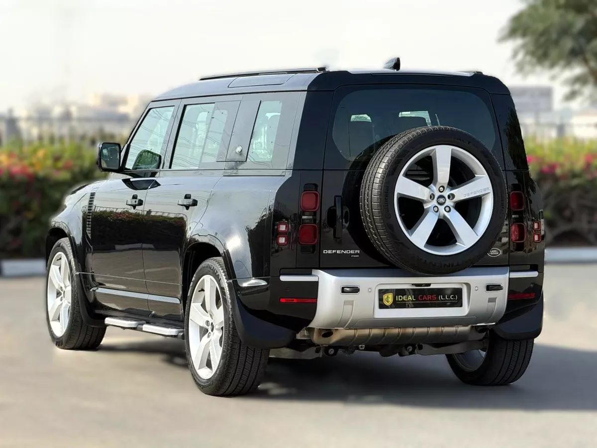 LAND ROVER DEFENDER HSE P400 | YEAR: 2023 | GCC SPECS-5-5