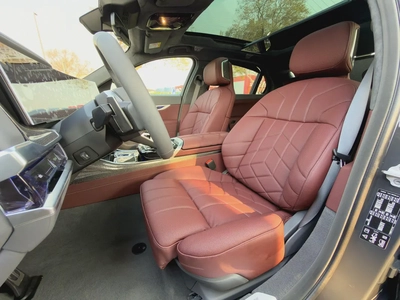 Brand New 2026 BMW 7-Series 760i | GCC Specs | Ultimate Luxury-9