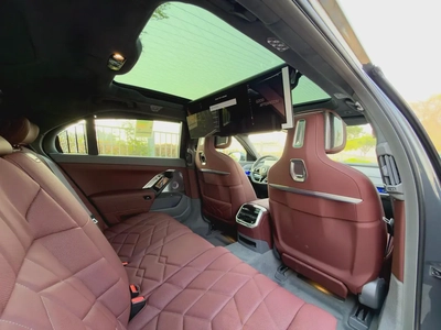 Brand New 2026 BMW 7-Series 760i | GCC Specs | Ultimate Luxury-10