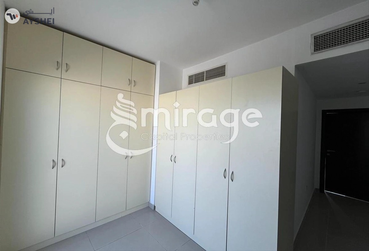 TOWNHOUSE FOR SALE IN DESERT STYLE, AL REEF VILLAS