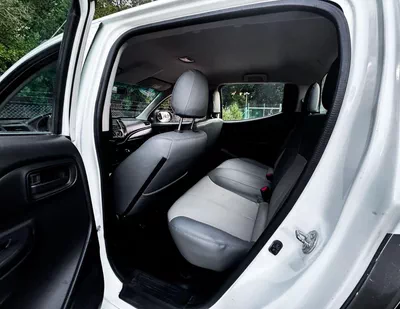 Mitsubishi L200 GL Mitsubishi L200 Diesel  | 2.5 L | 2021 | GCC | Accident-Free | In Excellent Condition | 722 P.M-9