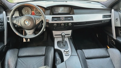 BMW 530 M SPORTS JAPAN IMPORTED-12