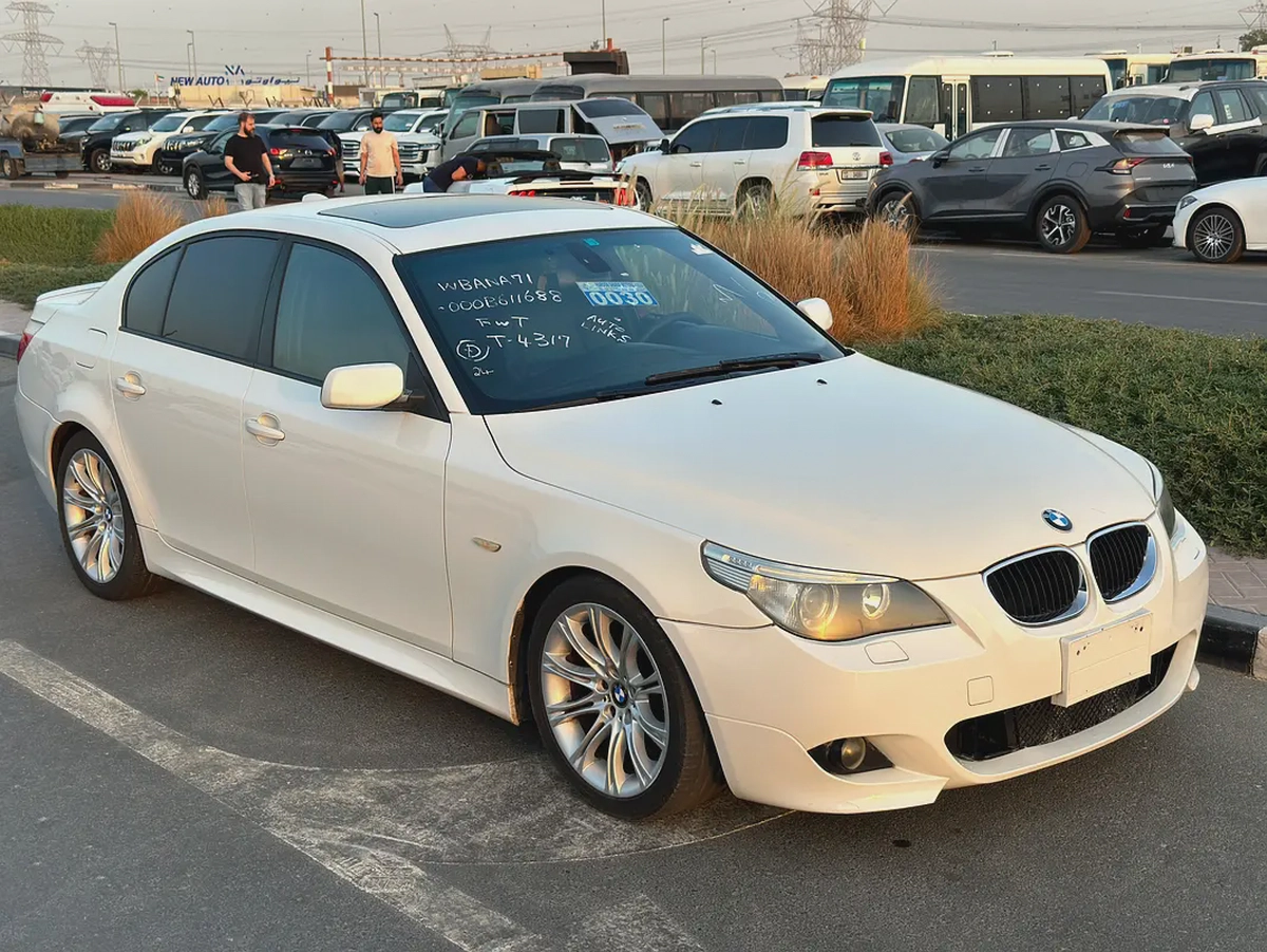 BMW 530 M SPORTS JAPAN IMPORTED-6-6