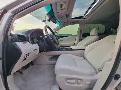 LEXUS RX350 2010 4X4 FULL OPTION IN EXCELLENT CONDITION-4