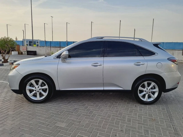 LEXUS RX350 2010 4X4 FULL OPTION IN EXCELLENT CONDITION