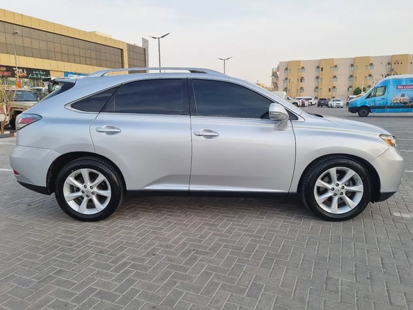 LEXUS RX350 2010 4X4 FULL OPTION IN EXCELLENT CONDITION
