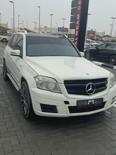 Mercedes-Benz GLK 300 4matic 2012 - GCC Specs - Well Maintained-5