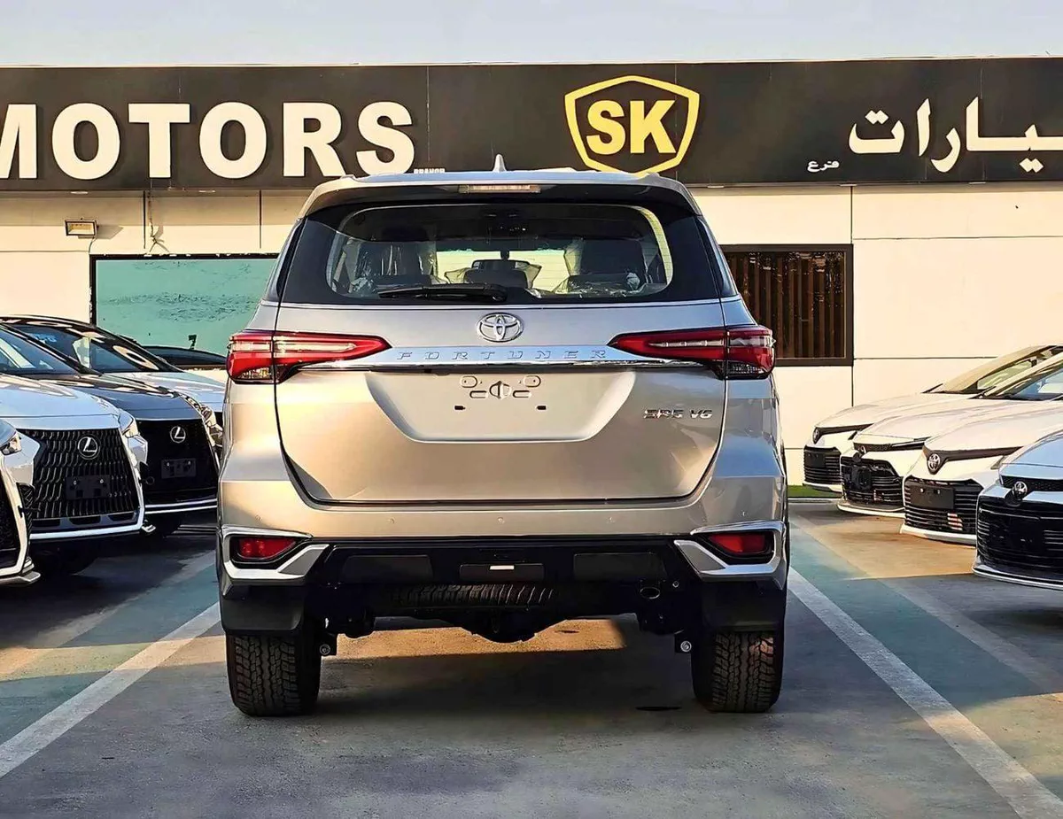 Toyota Fortuner VXR SR5 ADVENTURE / 4.0L V6 PETROL / CLIMATE WITH LEATHER SEATS /DIFFLOCK/ AUTO A/C (CODE # F6HA)-4-0