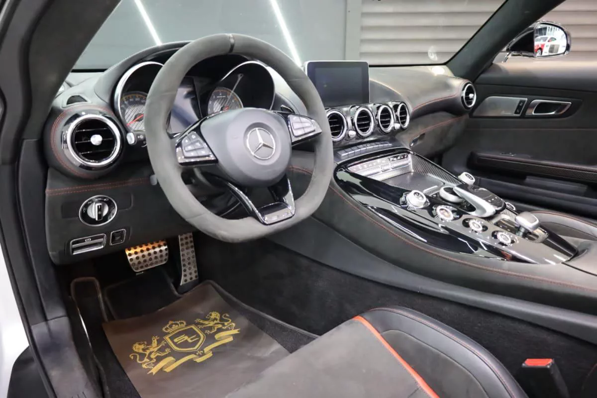 Mercedes-Benz AMG GT C-2-2