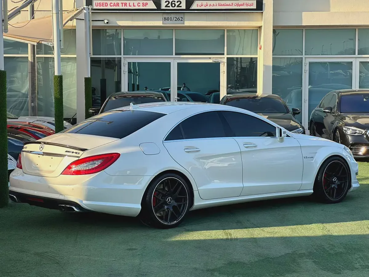 2012 Mercedes-Benz CLS 63 AMG | GCC Specs | Pristine Condition-6-6
