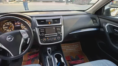 Nissan Altima SR 2018 | American Specs | Clean Condition-18