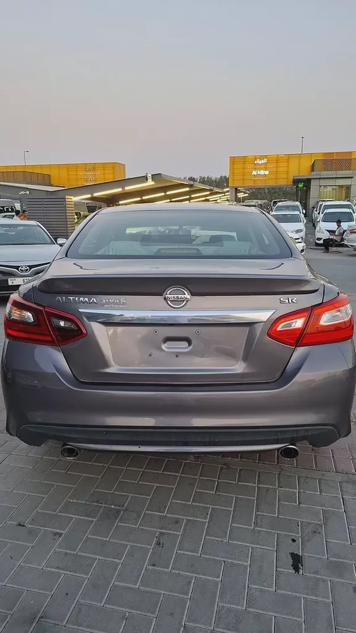 Nissan Altima SR 2018 | American Specs | Clean Condition-6-6