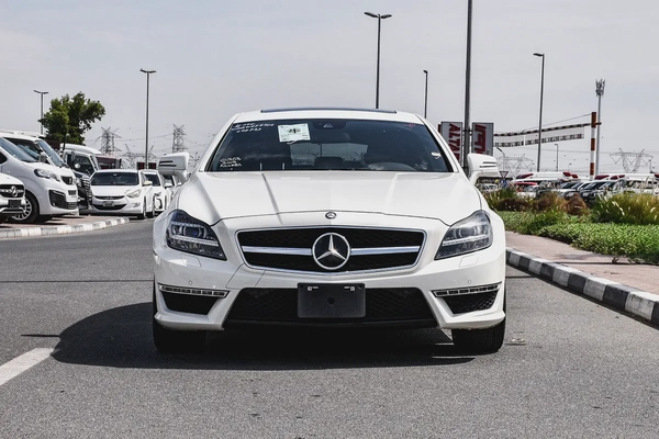 2013 - BENZ CLS63 AMG SHOOTING BRAKE - BRAND NEW CONDITION - ONLY 82,000 KM