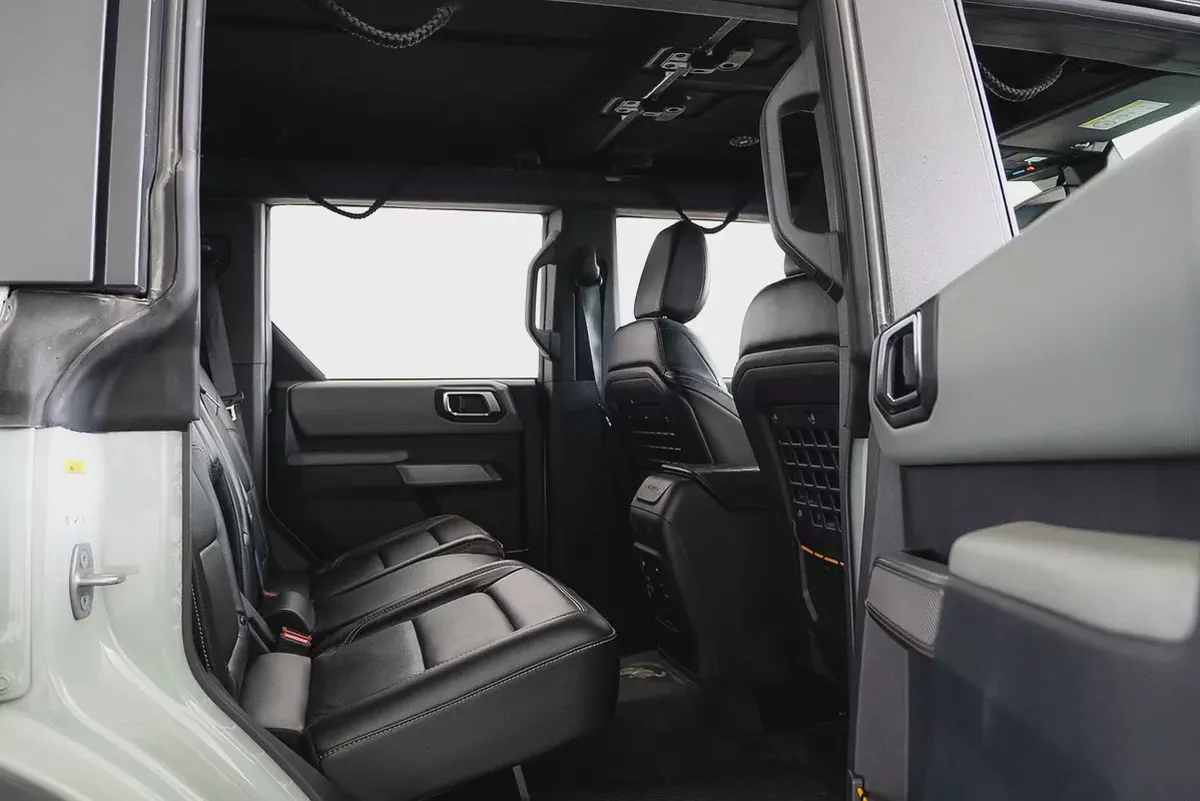 AED 3,832 / 60 months | 0% DP | 2022 Ford Bronco Badlands Sasquatch | Ford Warranty-12-12