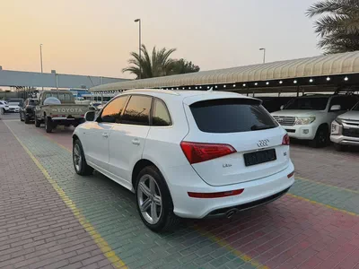 AUDI Q5 V6 3.2-3