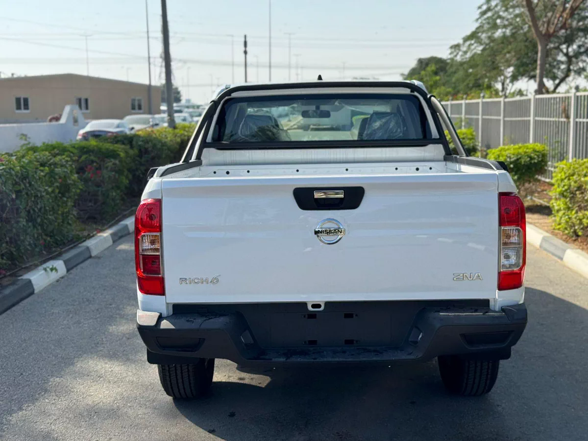 Nissan Navara-3-3