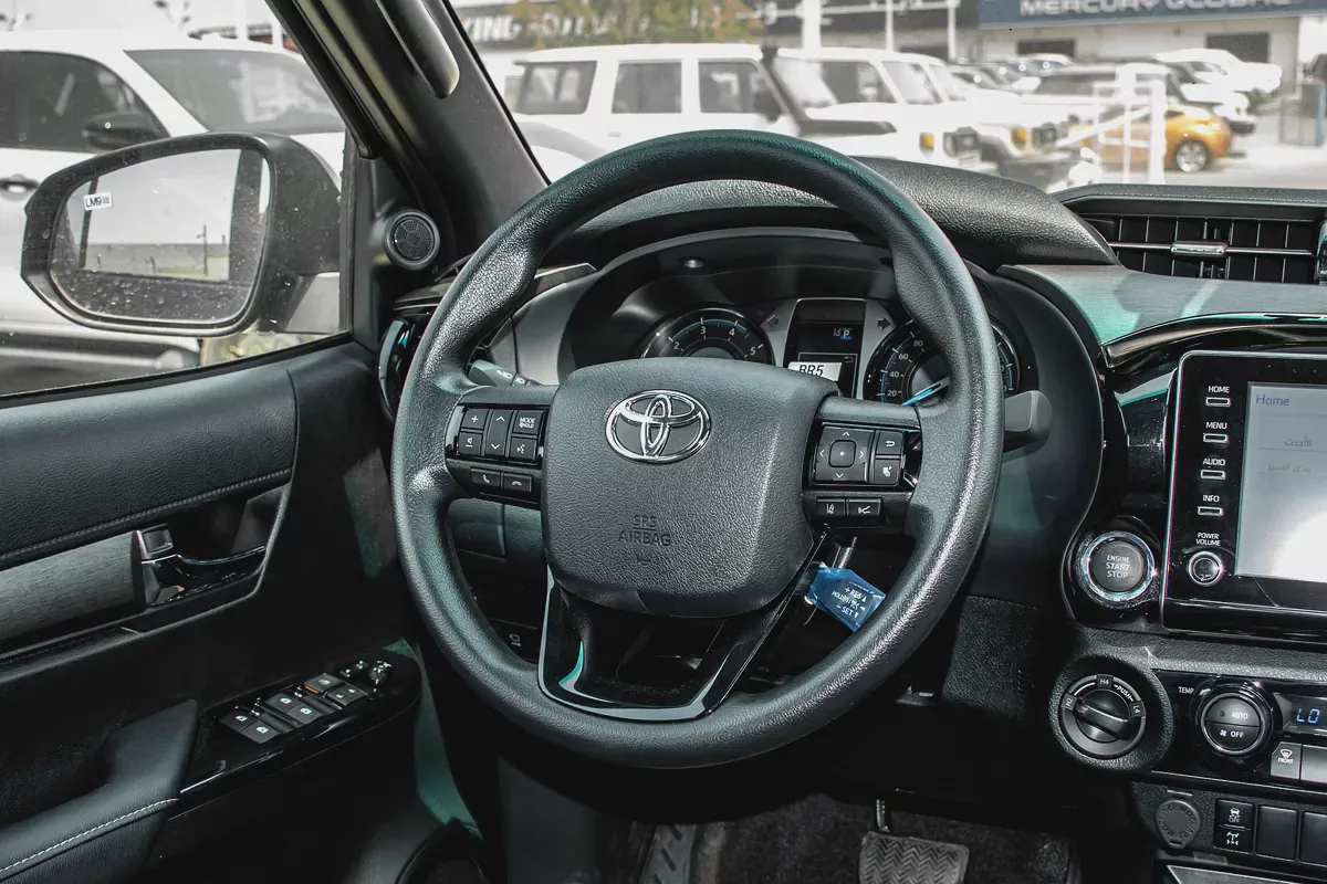 Toyota Hilux Adventure Diesel 2.8L 2026 GCC Specs - Brand New-12-12