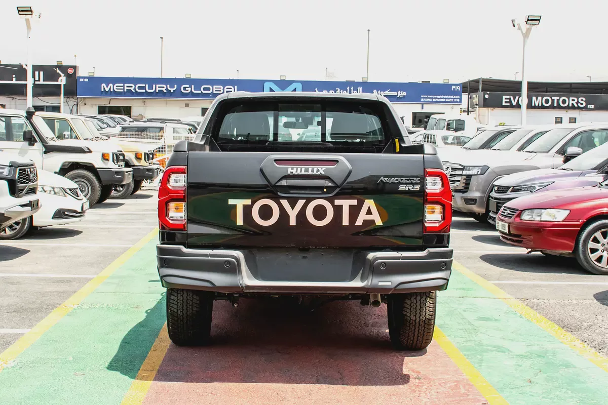 Toyota Hilux Adventure Diesel 2.8L 2026 GCC Specs - Brand New-16-16