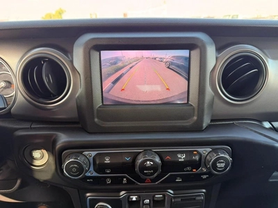 Jeep Wrangler Unlimited Unlimited Sport S 2.0L A/T-9