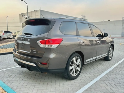Nissan Pathfinder SV 2015 - GCC Specs - Well Maintained-4