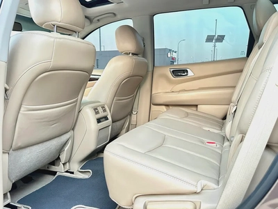 Nissan Pathfinder SV 2015 - GCC Specs - Well Maintained-7